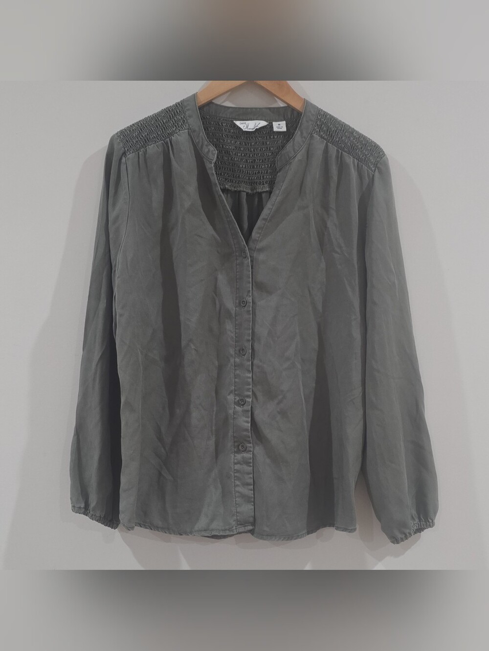 Caffé Marrakech Women's Green Long Ballon Sleeves Pleated Front 3/4 Button Down